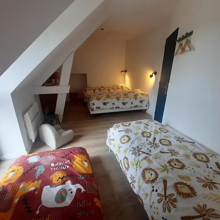 Сasa de vacaciones Charmante Maison Au Coeur De La Foret