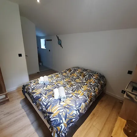 Сasa de vacaciones Charmante Maison Au Coeur De La Foret